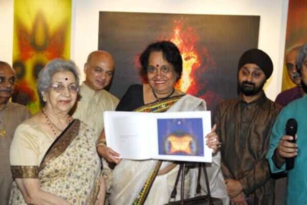 Vijaya Mehta Photos