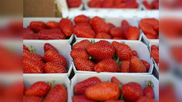 Varieties of red foods to include in our diet