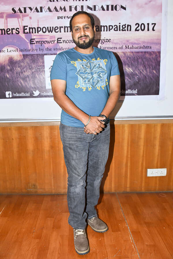 Hasnain Hyderabadwala Photos