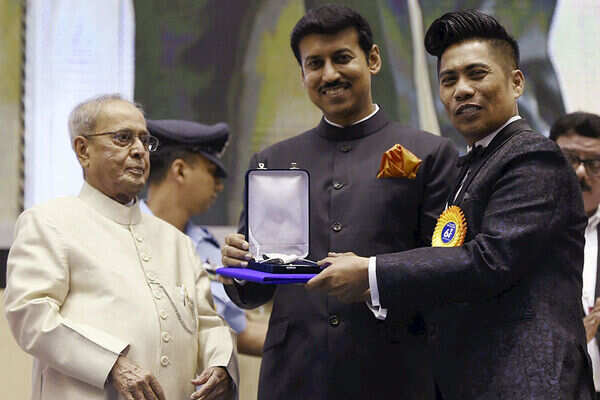 Peter Hein Photos