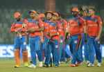 Delhi Daredevils beats Gujarat Lions with second-highest successful run chase in IPL history