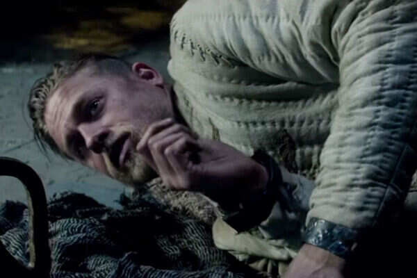 Charlie Hunnam Pictures