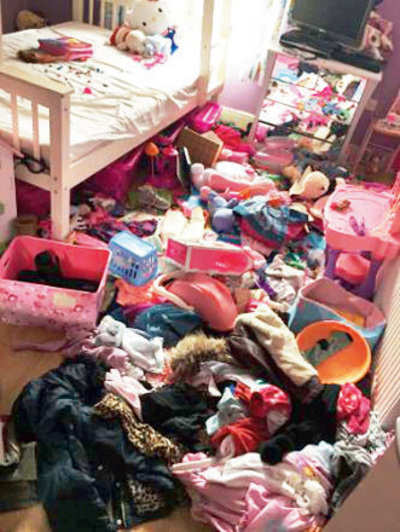 2 Sisters Win Prize For Messiest Room