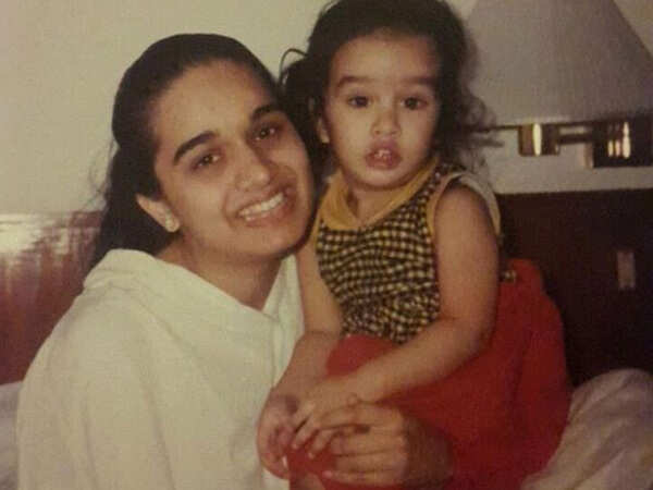 Shraddha Kapoor Photos