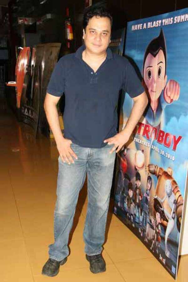 Mahesh Thakur Pictures