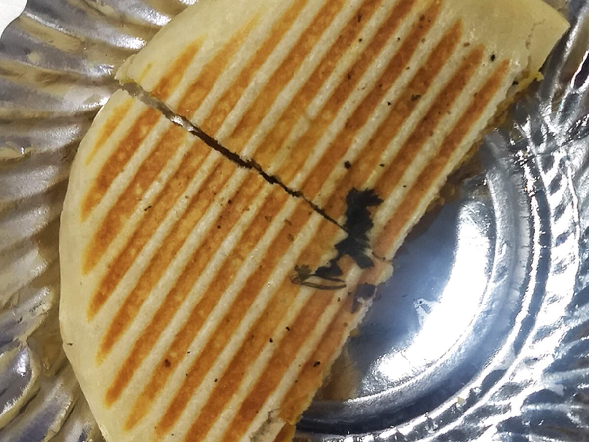 Paneer Kulcha Recipe: How to make Paneer Kulcha Recipe at Home - Times Food