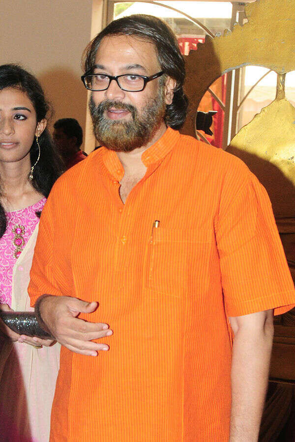 Madhupal Photos