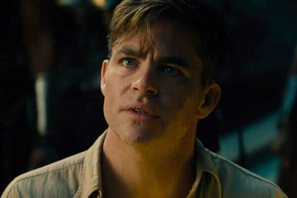 Chris Pine Pictures
