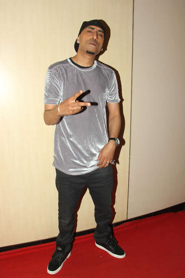 Dr Zeus Pictures