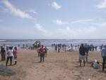 World Environment Day: Mumbaikars join hands with U.N for world's largest beach clean-up in Mumbai