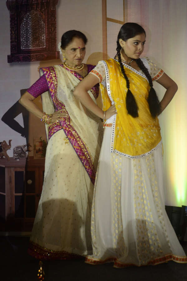 Apara Mehta