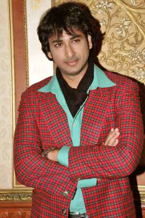 Sarwar Ahuja Photos