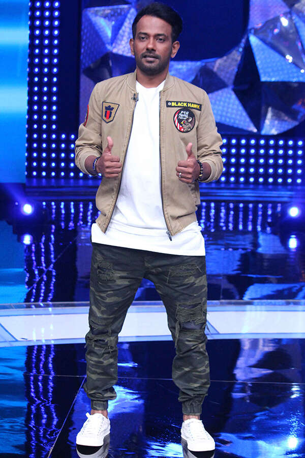 Dharmesh Yelande