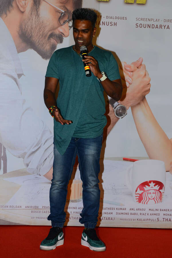 Caesar Gonsalves Stills
