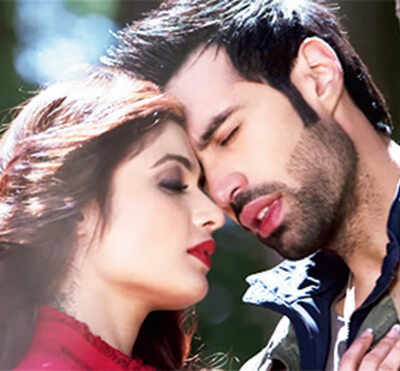 Film Ek Haseena Thi Ek Deewana Tha Ek hasina thi telugu full movie hd on indian video guru, featuring saif ali khan, urmila matondkar and is produced by rgv / ram gopal varma. film ek haseena thi ek deewana tha