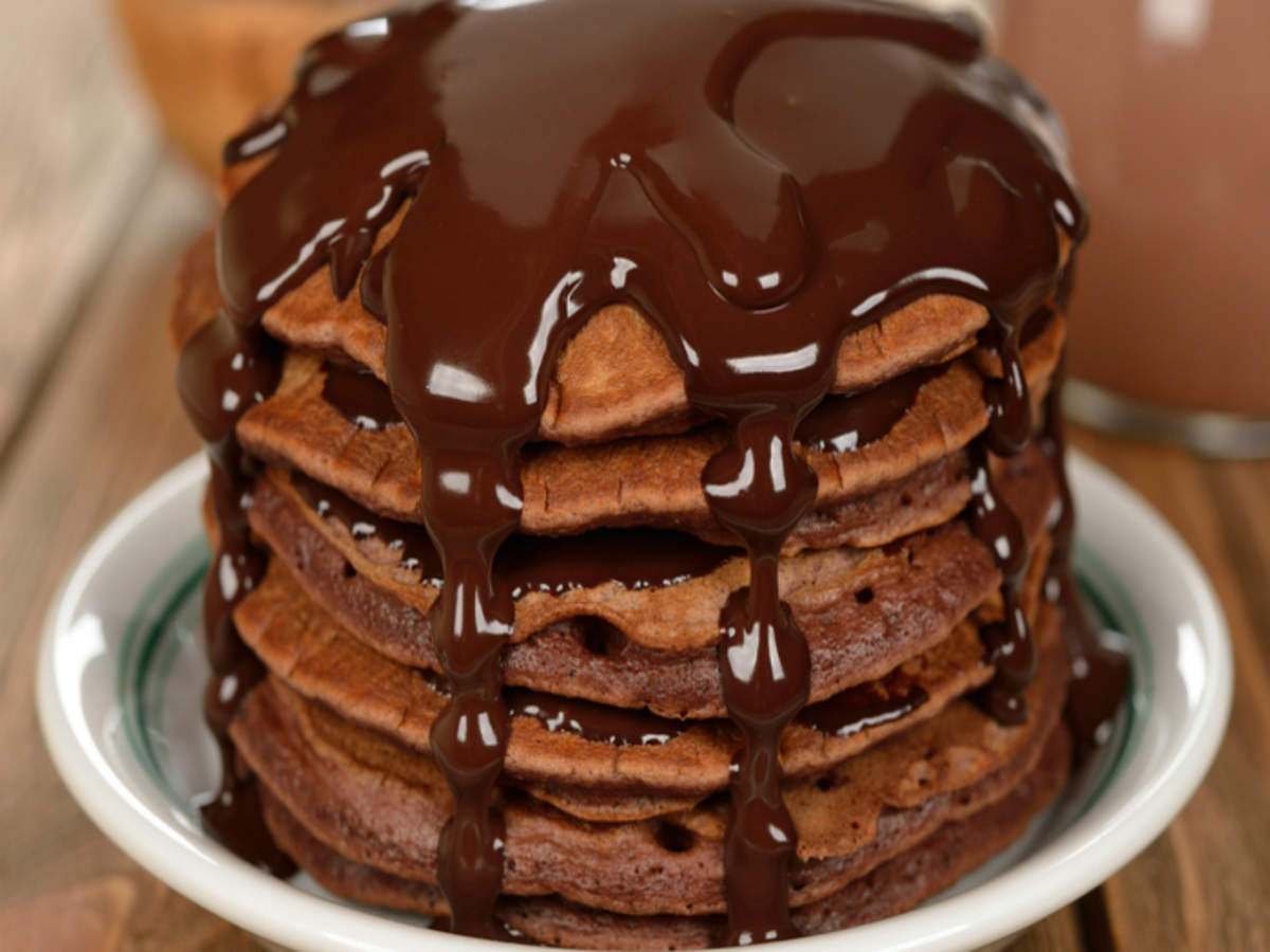 Dark Chocolate Pancake Recipe: How to Make Dark Chocolate Pancake Recipe |  Homemade Dark Chocolate Pancake Recipe