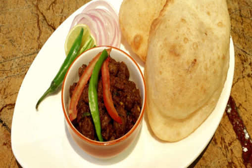 Aloo Bhatura