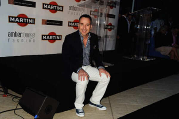 David Furnish Wallpapers