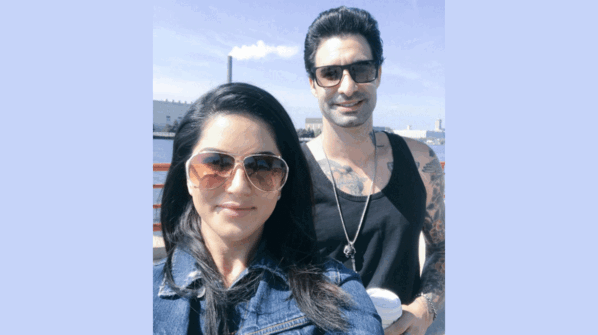 Pic: Sunny Leone and hubby Daniel Weber’s sun-kissed selfie