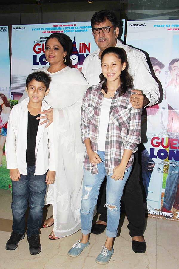 Baba Azmi Pictures