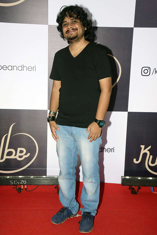 Raaj Aashoo Photos