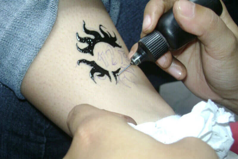 Henna_tattoo_2