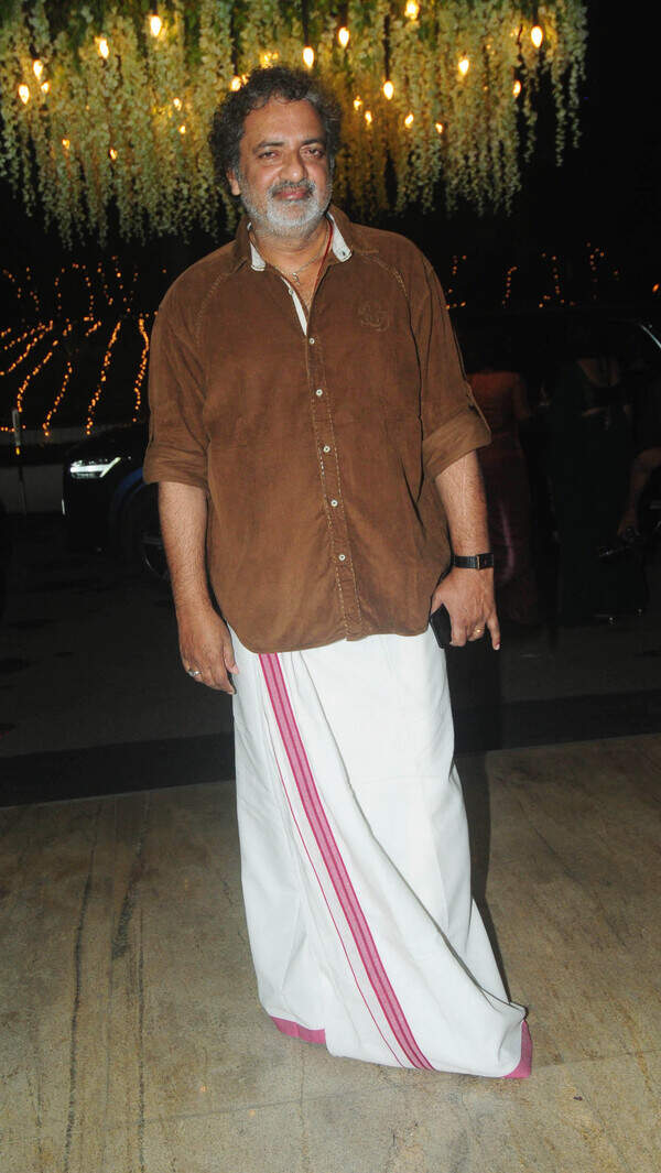 Joy Mathew Photos