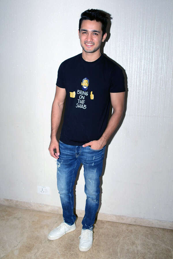 Ashish Bisht Wallpapers