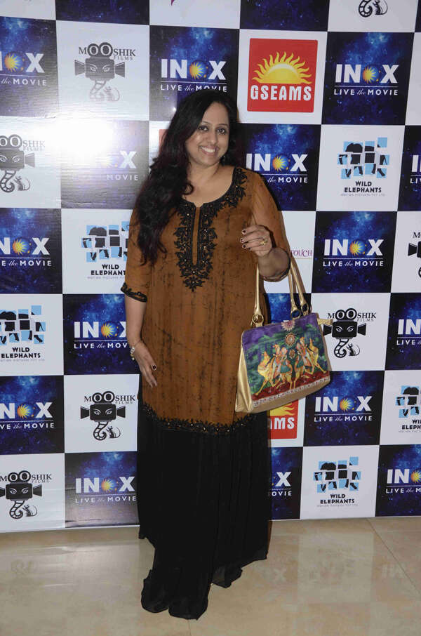 Vaishali Samant Pictures