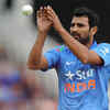 Article image for: Cricketer <i class="tbold">mohammed shami</i> threatened by local goons in Kolkata