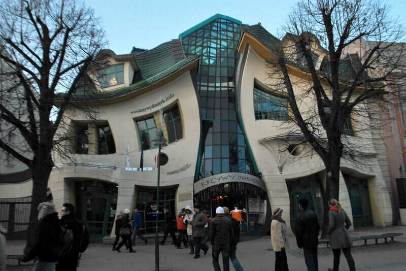 The_Crooked_House_of_Sopot_Poland_(3173810231)
