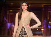 FDCI India Couture Week 2017: Day 3: Shyamal & Bhumika