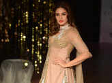 FDCI India Couture Week 2017: Day 7: Rina Dhaka