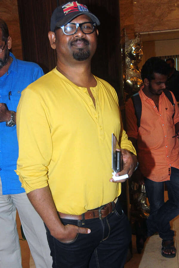 Vinod Vijayan Photos