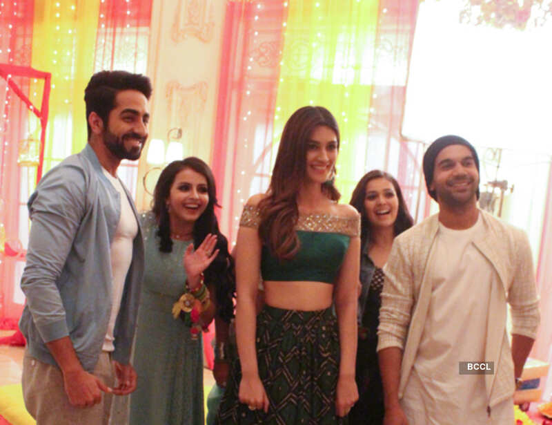 Ishqbaaz: On the sets
