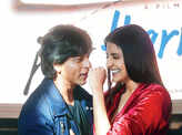 SRK, Anushka party in the city