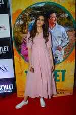 Stars at the premiere of Toilet – Ek Prem Katha