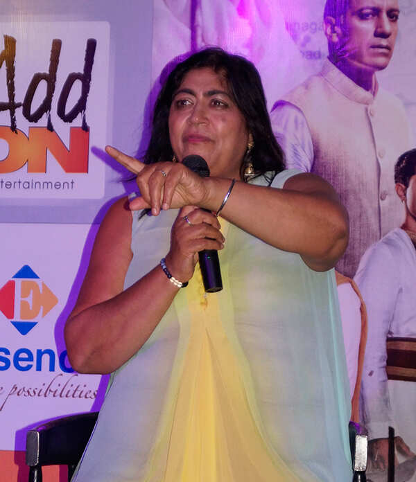 Gurinder Chadha Stills