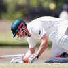 Article image for: <i class="tbold">david warner</i> retires hurt after being struck in the neck