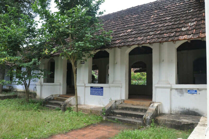 Kilimanoor_nadaka_sala