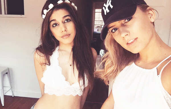 Aalia Furniturewalla