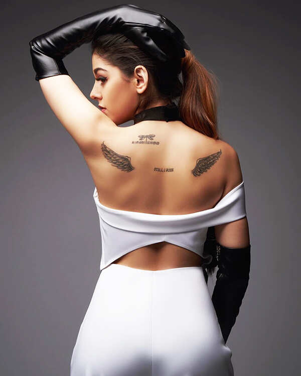 Aalia Furniturewalla