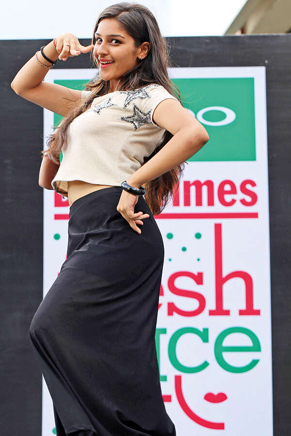 Yukti Thareja Images