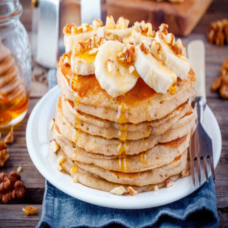Oatmeal Cinnamon Pancake with Eggs Recipe: How to Make Oatmeal Cinnamon  Pancake with Eggs Recipe | Homemade Oatmeal Cinnamon Pancake with Eggs  Recipe