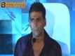 Akshay Kumar turns singer in 'Khatta Meetha'