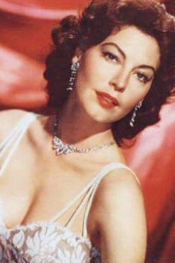 Ava Gardner Photos