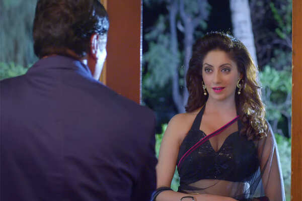 Gurleen Chopra Photos