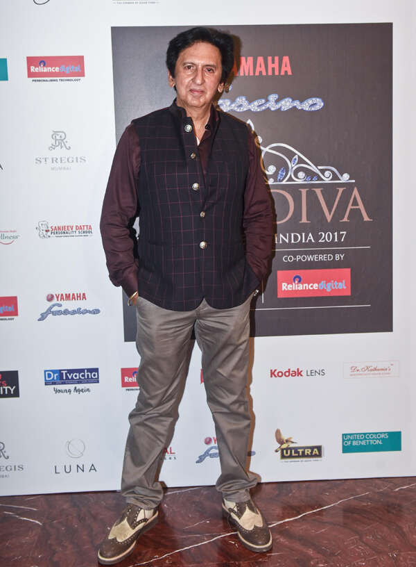 Kailash Surendranath Stills