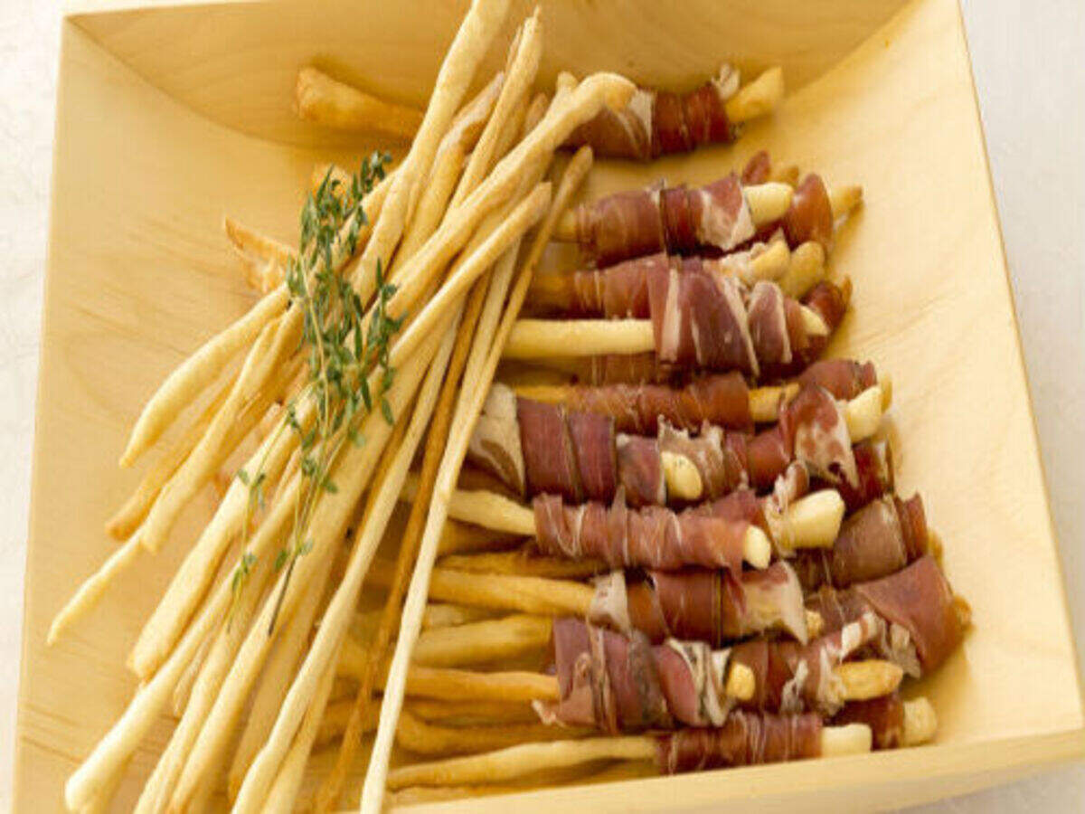 Bacon-Wrapped Bread Sticks Recipe