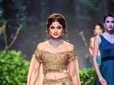 Surya Golds in association with Swarovski Gemstones